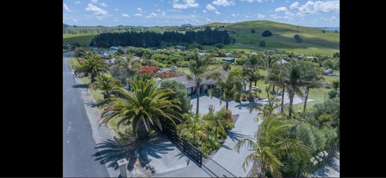 Taipa Views Bed & Breakfast Kaitaia Buitenkant foto